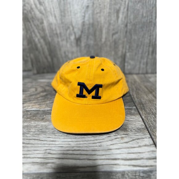 University Of Michigan Wolverines Zephyr Yellow Fitted Hat Baseball Cap Size 7 - Picture 2 of 6